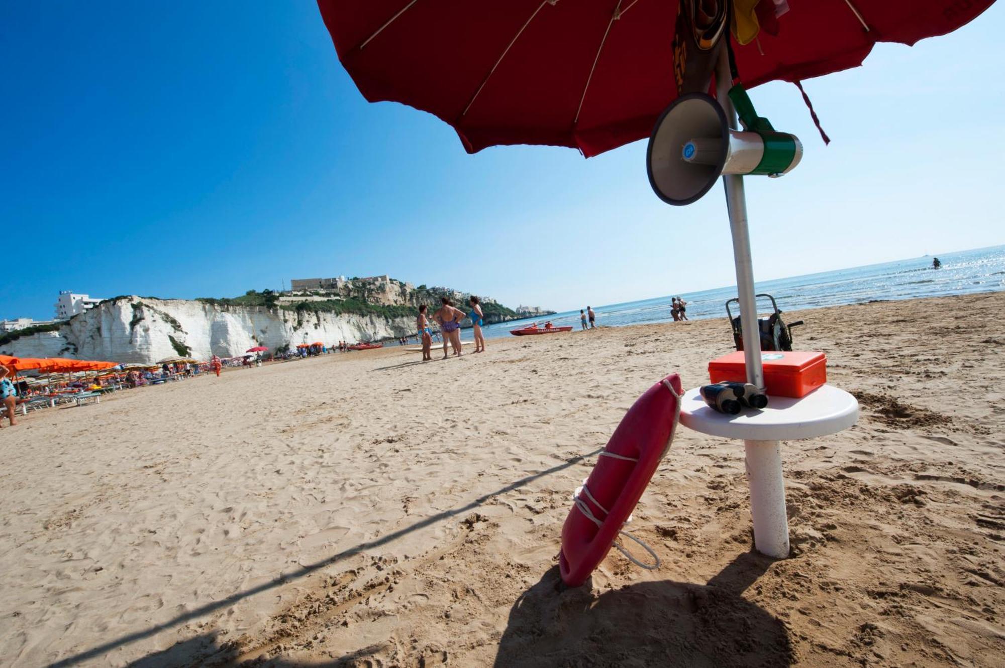 Hotel Degli Aranci Vieste Eksteriør bilde